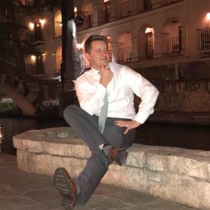 Meet your Posher, Johnathan